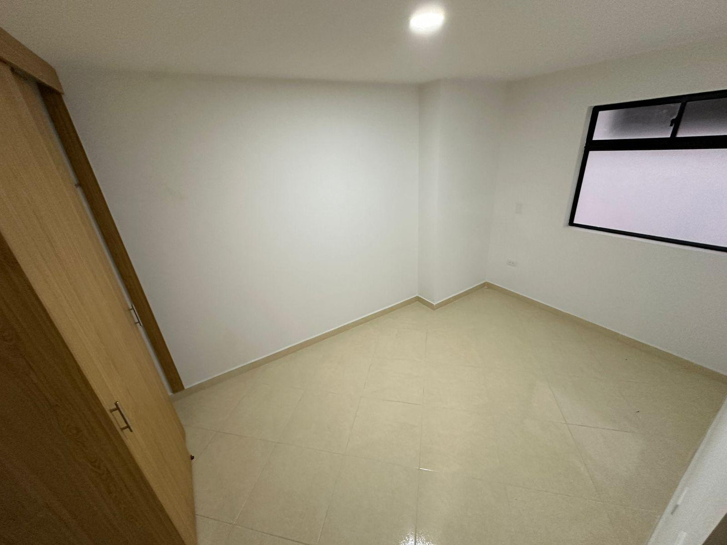 Apartaestudio 402 Interno en Edificio Lourdes Las Brisas - Itagüí - Arrendamientos Viventi S.A.S