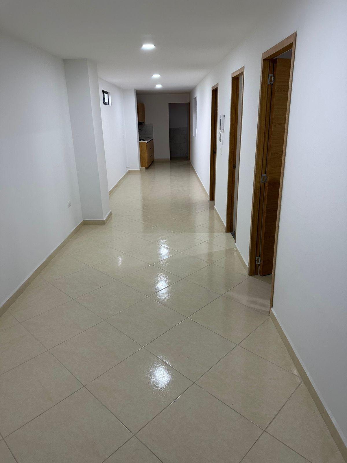 Segundo Piso Interno en Edificio Lourdes Las Brisas - Itagüí - Arrendamientos Viventi S.A.S